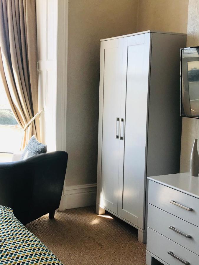 Endeavour Guest House Бармут Екстер'єр фото